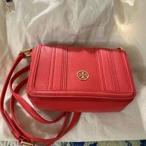 Tory Burch  crossbody never worn